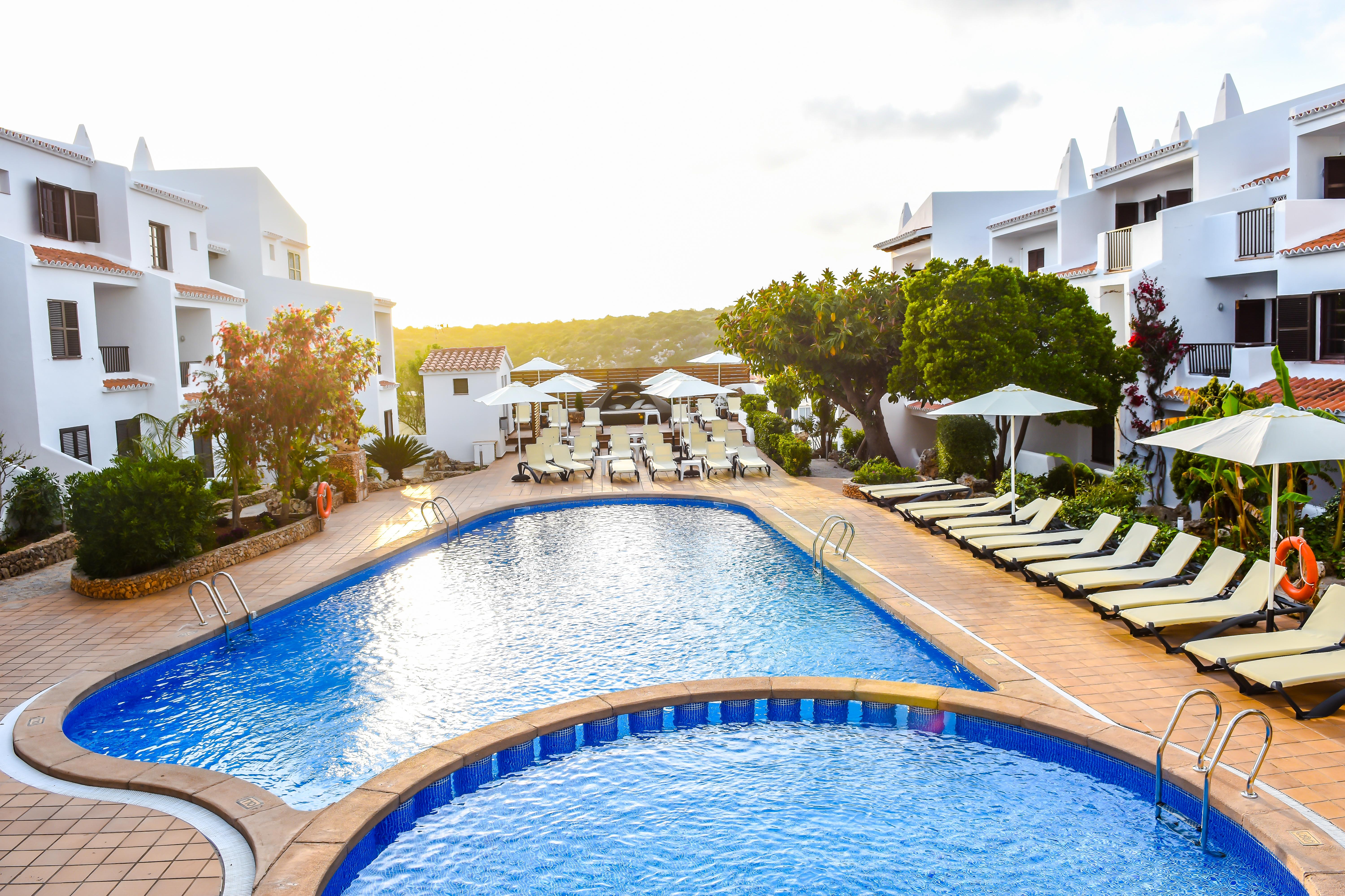 Cala En Porter  Aparthotel Nelva Resort المظهر الخارجي الصورة